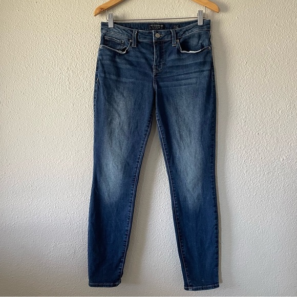 Lucky Brand Low Rise Skinny Lolita Jeans Women’s 8 (30x28) Blue Med Wash Stretch - Picture 1 of 14